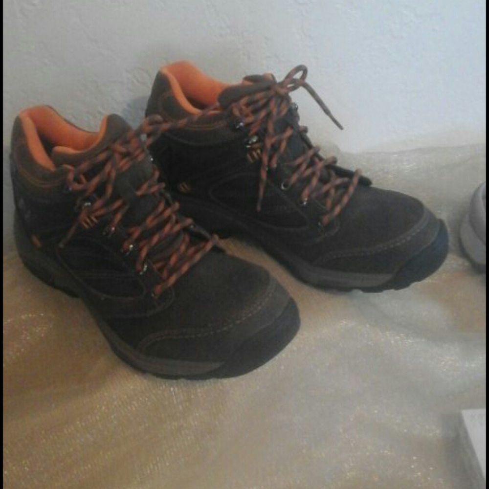 New Balance Shoes, Boots